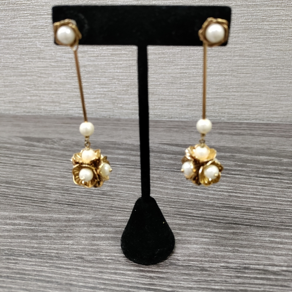 Henri Bendel Earrings